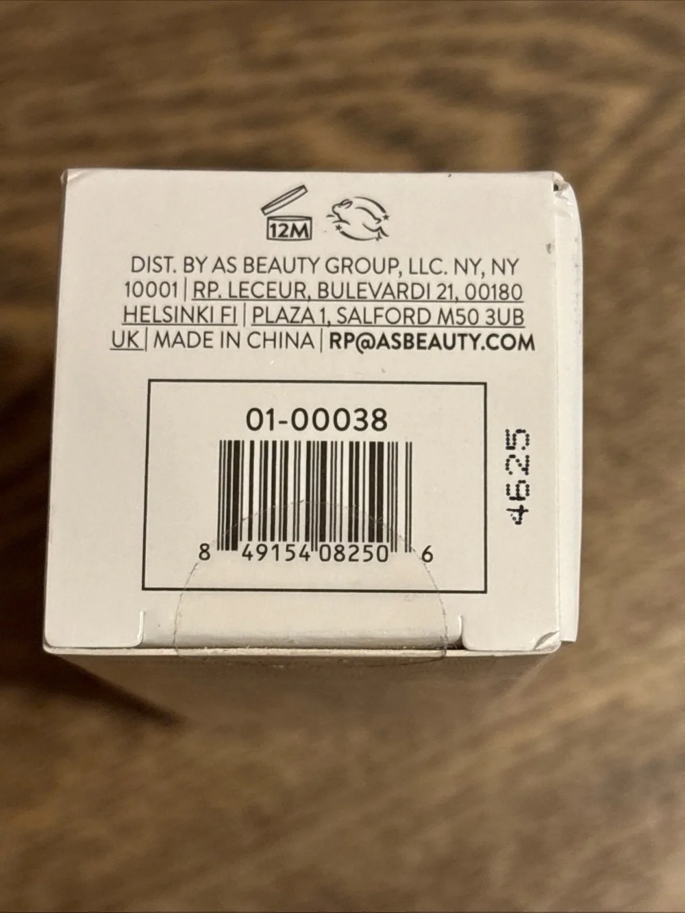 Laura Geller Double Take Liquid Foundation 1 fl oz Shade Light NEW